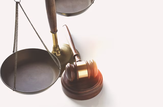 a27c9a67b44842799bc46b4eca030bd9 كتابة العقود