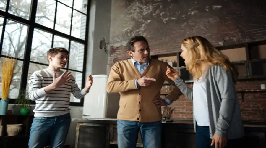 كيف يقسم ميراث الأم على الأبناء الخطوات بالتفصيل الإجراءات القانونية لتقسيم الميراث في السعودية