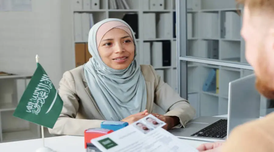 كيف يتم حساب الاجازات في نظام العمل السعودي؟